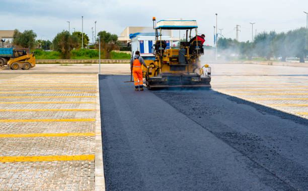 Best Residential Driveway Paving in Lyndon, KY